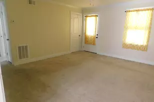 928 St Matthews Rd, Swansea, SC 29160 - Photo 10