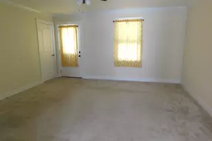 928 St Matthews Rd, Swansea, SC 29160 - Photo 20