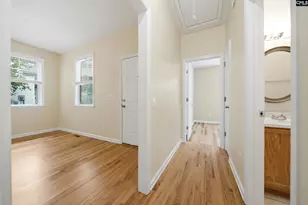 19 Graymont Cir, Columbia, SC 29205 - Photo 16