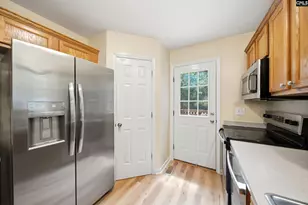 19 Graymont Cir, Columbia, SC 29205 - Photo 32