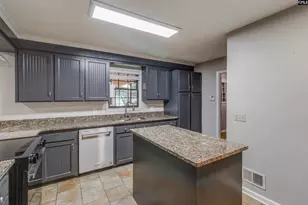305 Viking Dr, Columbia, SC 29229 - Photo 4