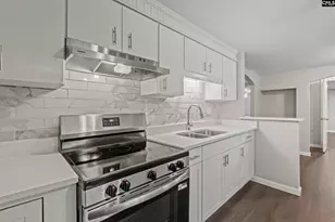 471 Doctor Dr, Hopkins, SC 29061 - Photo 10