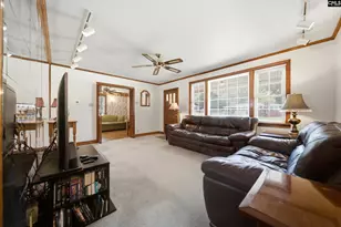 1126 Lee Cir, West Columbia, SC 29170 - Photo 4