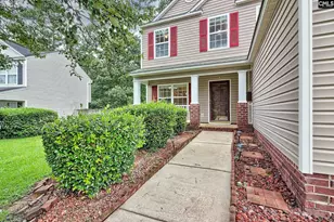 235 Ashewood Lake Dr, Columbia, SC 29209 - Photo 2