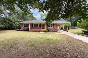 406 Lafayette Wy, Camden, SC 29020 - Photo 14