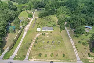 948 Peach Festival Rd, Gilbert, SC 29054 - Photo 22