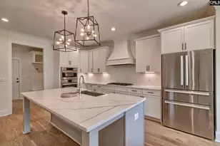 211 Clayborn Dr, Lexington, SC 29072 - Photo 2