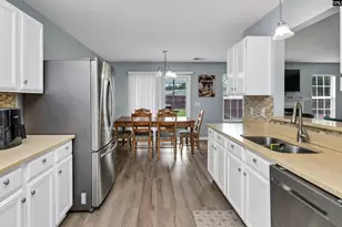 205 Crimson Oak Dr, Lexington, SC 29072 - Photo 8