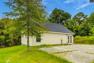 3207 Piedmont Ave, Columbia, SC 29203 - Photo 2