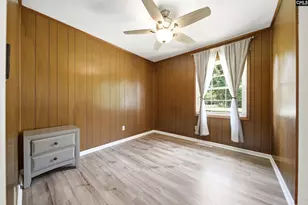 302 Mitchell St, Batesburg, SC 29006 - Photo 12
