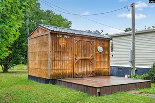 150 Harbors End Dr, Saluda, SC 29138 - Photo 24