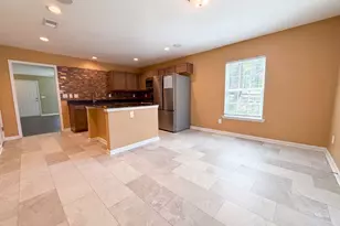 301 Rolling Knoll Dr, Columbia, SC 29229 - Photo 2