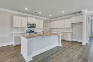 283 Livingston Woods Dr, Irmo, SC 29063 - Photo 2