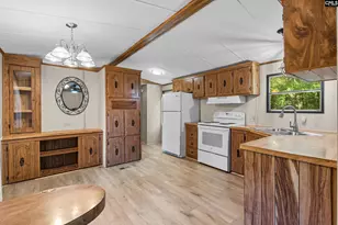 1107 Sandalwood, Leesville, SC 29070 - Photo 8