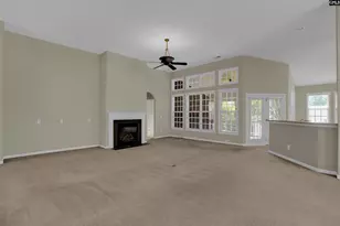 425 Keowee Dr, Lexington, SC 29072 - Photo 6