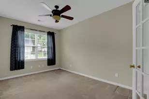 425 Keowee Dr, Lexington, SC 29072 - Photo 12