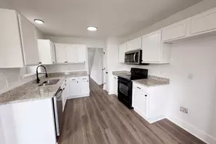 349 Ridgehill Dr, Lexington, SC 29073 - Photo 2