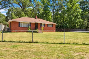446 Holloway St, Sumter, SC 29153 - Photo 2