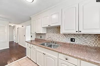 456 Hickory Ridge Drive, West Columbia, SC 29209 - Photo 8
