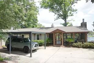 218 Lakeshore Dr, Leesville, SC 29070 - Photo 10