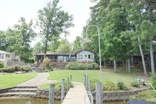 218 Lakeshore Dr, Leesville, SC 29070 - Photo 2