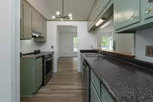 240 Gusty Ln, Hopkins, SC 29061 - Photo 10