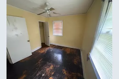 2419 Center Street, Columbia, SC 29204 - Photo 2