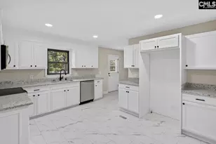 1101 W Fairhill Dr, West Columbia, SC 29170 - Photo 4