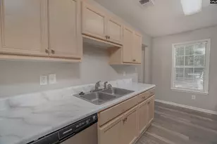 100 Londonberry Cir, Columbia, SC 29210 - Photo 8
