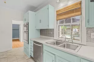 3223 Blossom St, Columbia, SC 29205 - Photo 12