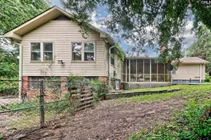 12 Lambright Cir, Columbia, SC 29203 - Photo 2