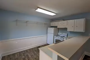 3121 Rosewood B Dr, Columbia, SC 29205 - Photo 8