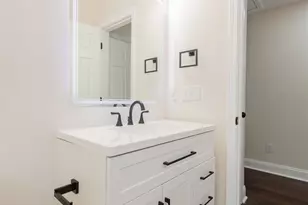 405 Grenadier Dr, Columbia, SC 29210 - Photo 32