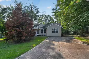 420 Greenlake Dr, Hopkins, SC 29061 - Photo 2