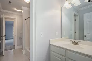 200 Longfield Ln, Elgin, SC 29045 - Photo 34