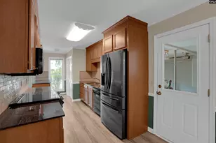 217 Springs Ct, West Columbia, SC 29170 - Photo 4