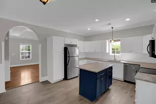 107 Hook Ave, West Columbia, SC 29169 - Photo 8