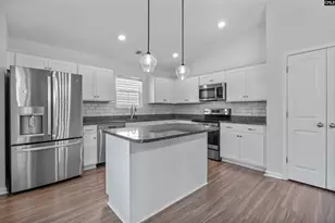 301 Ollivander Ln, Elgin, SC 29045 - Photo 2