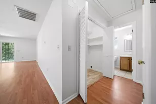 1701 Oak St, Cayce, SC 29033 - Photo 16