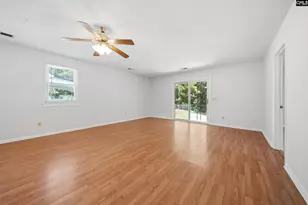 1701 Oak St, Cayce, SC 29033 - Photo 12
