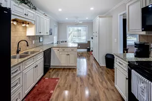 103 Longleaf Dr, Cayce, SC 29033 - Photo 4
