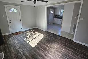 802 S Kilbourne Rd, Columbia, SC 29205 - Photo 2