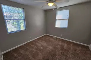 802 S Kilbourne Rd, Columbia, SC 29205 - Photo 10