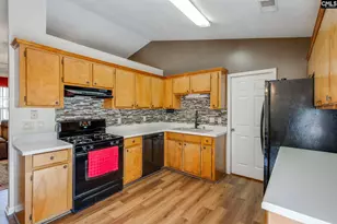 8 Brentwood Dr, Elgin, SC 29045 - Photo 10