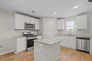 166 Carriagebrook Cir, Camden, SC 29020 - Photo 6