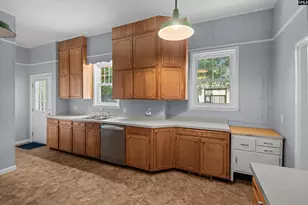 1719 Harrington St, Newberry, SC 29108 - Photo 18