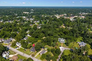 1719 Harrington St, Newberry, SC 29108 - Photo 2