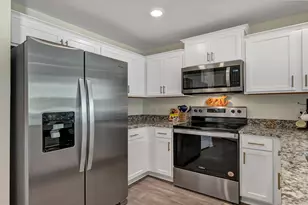 486 Wisteria Walk Wy, Hopkins, SC 29061 - Photo 4