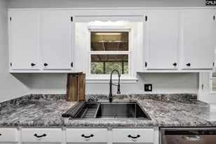 436 Long Branch Rd, Gilbert, SC 29054 - Photo 24