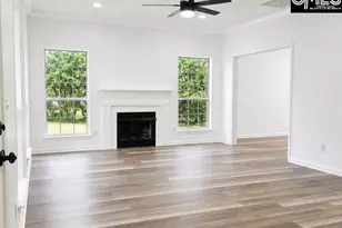 106 Royal Crest Dr, Columbia, SC 29229 - Photo 2